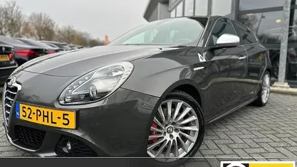 Grijs Gebruikt 2011 Alfa Romeo Giulietta Quadrifoglio Verde Hatchback | € 7.450 (Eerlijke prijs)