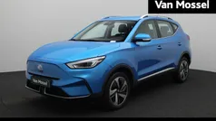Blauw Gebruikt 2023 MG ZS Comfort Sedan | € 26.495 (Eerlijke prijs)