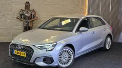Grijs Gebruikt 2020 Audi A3 Sportback e-tron Business Sedan | € 22.499 (Eerlijke prijs)