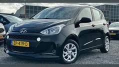 Zwart Gebruikt 2019 Hyundai i10 Comfort Hatchback | € 8.250 (Eerlijke prijs)