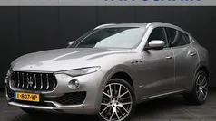 Grijs Gebruikt 2018 Maserati Levante GranLusso SUV | € 59.999 (Goede deal)