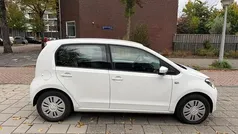 Gebruikt 2014 VW up! Move Hatchback | € 3.150 (Goede deal)