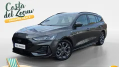 Grijs Gebruikt 2023 Ford Focus ST-Line Stationwagen | € 25.440 (Eerlijke prijs)