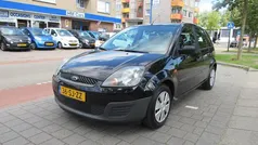Zwart Gebruikt 2006 Ford Fiesta Hatchback | € 1.950 (Eerlijke prijs)