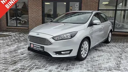 Grijs Occasion 2015 Ford Focus Titanium Hatchback | € 12.750 (Goede deal)