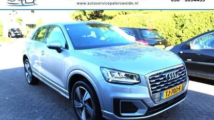 Grijs Occasion 2018 Audi Q2 SUV | € 18.900 (Eerlijke prijs)