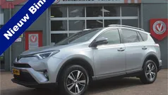 Gebruikt 2016 Toyota RAV4 SUV | € 22.950 (Eerlijke prijs)