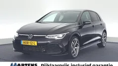Zwart Gebruikt 2022 VW Golf VIII GTE Hatchback | € 27.949 (Eerlijke prijs)