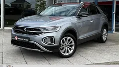 Grijs Gebruikt 2023 VW T-Roc Life SUV | € 32.950 (Eerlijke prijs)