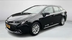 Gebruikt 2024 Toyota Corolla Business Edition Stationwagen | € 29.880 (Eerlijke prijs)