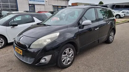 Zwart Gebruikt 2011 Renault Grand Scénic III Expression MPV | € 1.500 (Super prijs)