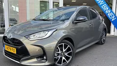 Gebruikt 2020 Toyota Yaris Hybrid Executive Hatchback | € 22.900 (Eerlijke prijs)