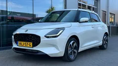 Wit Nieuw 2025 Suzuki Swift Style Hatchback | € 26.950 (Eerlijke prijs)