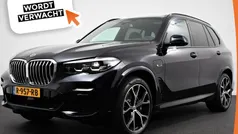 Zwart, metallic lak Gebruikt 2023 BMW X5 Executive SUV | € 76.890 (Eerlijke prijs)