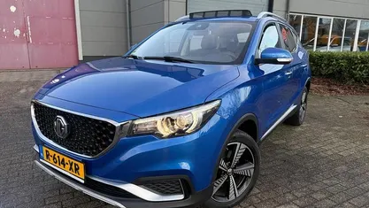 Occasion MG ZS Luxury 130 kW (177 PK) 2021 Blauw (metallic) SUV