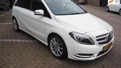 Wit Gebruikt 2013 Mercedes B180 Prestige MPV | € 11.750 (Eerlijke prijs)