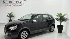 Zwart Gebruikt 2009 VW Polo Cross Hatchback | € 3.999 (Eerlijke prijs)