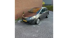 Grijs Gebruikt 2011 Opel Corsa Edition Hatchback | € 5.950 (Eerlijke prijs)