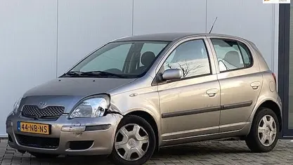 Occasion 2003 Toyota Yaris Sol Hatchback | € 2.400 (Eerlijke prijs)