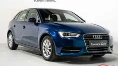 Blauw Gebruikt 2016 Audi A3 Attraction Sedan | € 16.790 (Goede deal)