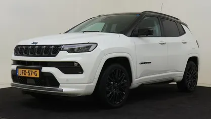 Wit Gebruikt 2022 Jeep Compass SUV | € 28.425 (Eerlijke prijs)