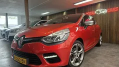 Rood Gebruikt 2014 Renault Clio IV Dynamique Hatchback | € 8.890 (Eerlijke prijs)