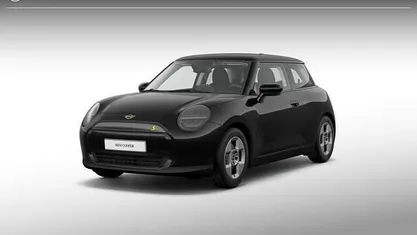 Gebruikt 2025 Mini Cooper SE Essential Hatchback | € 35.590 (Super prijs)