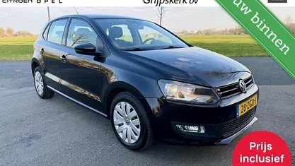 Zwart Occasion 2012 VW Polo Comfortline Hatchback | € 7.500 (Eerlijke prijs)