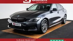 Grijs Gebruikt 2020 BMW 330 Executive Sedan | € 29.950 (Goede deal)