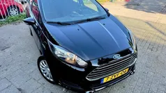 Zwart Gebruikt 2015 Ford Fiesta Style Hatchback | € 5.950 (Eerlijke prijs)