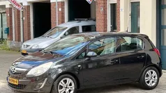 Zwart Gebruikt 2012 Opel Corsa Edition Hatchback | € 2.150 (Eerlijke prijs)