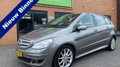 Grijs, metallic lak Gebruikt 2008 Mercedes B170 MPV | € 5.999 (Eerlijke prijs)