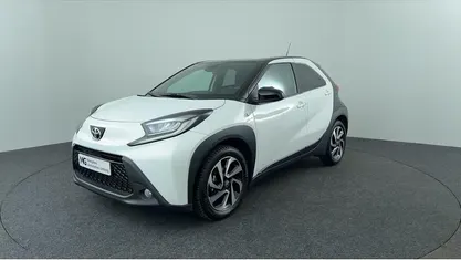 Gebruikt 2023 Toyota Aygo X Pulse SUV | € 21.295 (Eerlijke prijs)