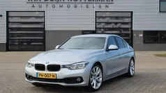 Grijs, metallic lak Gebruikt 2017 BMW 320 Executive Sedan | € 19.950 (Goede deal)