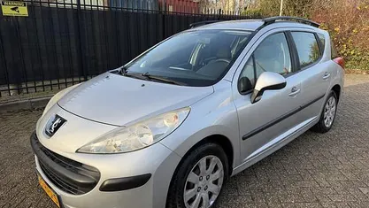 Gebruikt 2009 Peugeot 207 Stationwagen | € 950 (Eerlijke prijs)