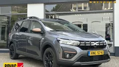 Gebruikt 2023 Dacia Jogger Extreme MPV | € 28.750 (Eerlijke prijs)