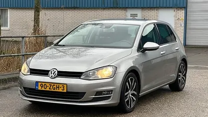 Occasion 2012 VW Golf VII Highline Hatchback | € 11.950 (Eerlijke prijs)