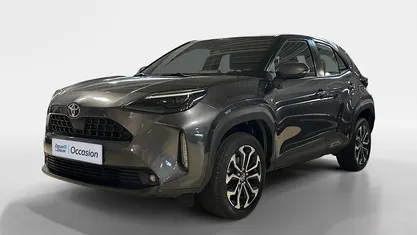Occasion Toyota Yaris Cross 116 PK (85 kW) 2023 Grijs SUV