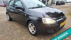 Gebruikt 2005 Opel Corsa Essentia Hatchback | € 1.499 (Eerlijke prijs)