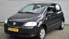 Grijs Gebruikt 2006 VW Fox Trendline Hatchback | € 1.740 (Eerlijke prijs)