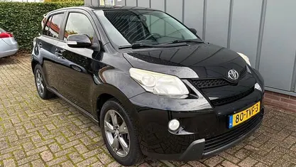 Zwart Occasion 2012 Toyota Urban Cruiser SUV | € 8.500 (Eerlijke prijs)