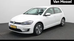 Wit Gebruikt 2020 VW e-Golf Hatchback | € 13.400 (Eerlijke prijs)
