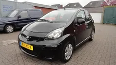 Gebruikt 2010 Toyota Aygo Hatchback | € 2.950 (Eerlijke prijs)
