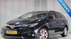 Toyota Auris Touring Sports