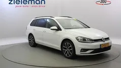 Wit, metallic lak Gebruikt 2019 VW Golf VII Sportline Stationwagen | € 12.845 (Goede deal)