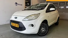 Wit, metallic lak Gebruikt 2010 Ford Ka Cool & Sound Edition Hatchback | € 3.395 (Eerlijke prijs)