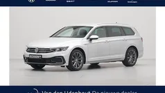 Gebruikt 2020 VW Passat Highline Stationwagen | € 22.740 (Eerlijke prijs)