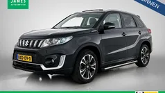 Gebruikt 2020 Suzuki Vitara SUV | € 19.340 (Eerlijke prijs)