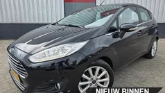 Zwart Gebruikt 2015 Ford Fiesta Titanium Hatchback | € 8.495 (Eerlijke prijs)
