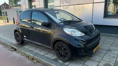 Zwart Gebruikt 2011 Peugeot 107 Hatchback | € 2.750 (Goede deal)